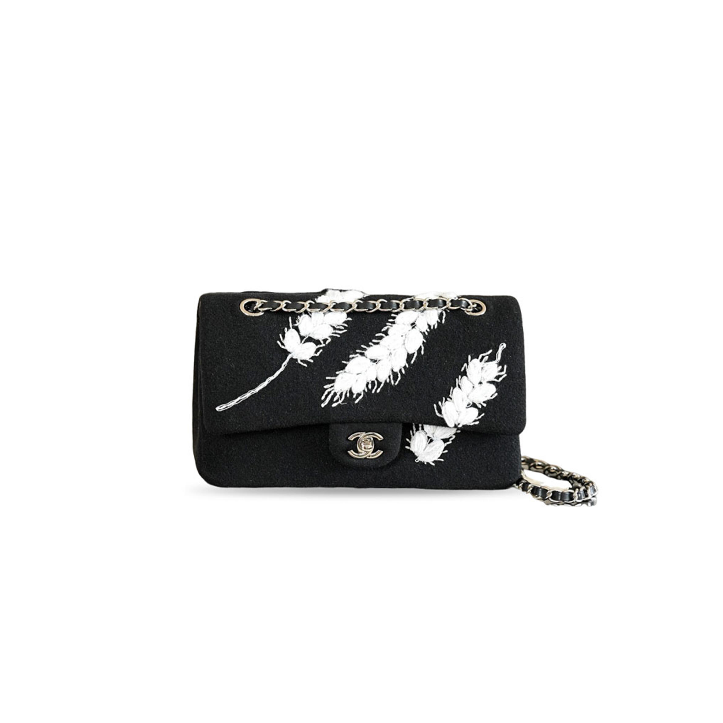 CHANEL CLASSIC 11.12 HANDBAG A01112 (25.5*15.5*6.5cm)